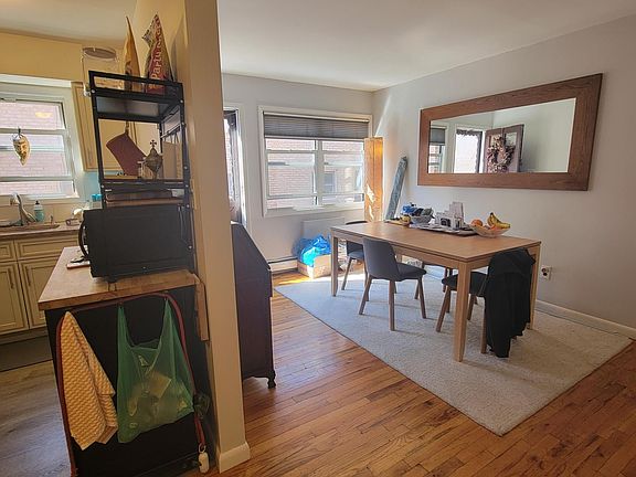 5th image of 14945 23rd Ave