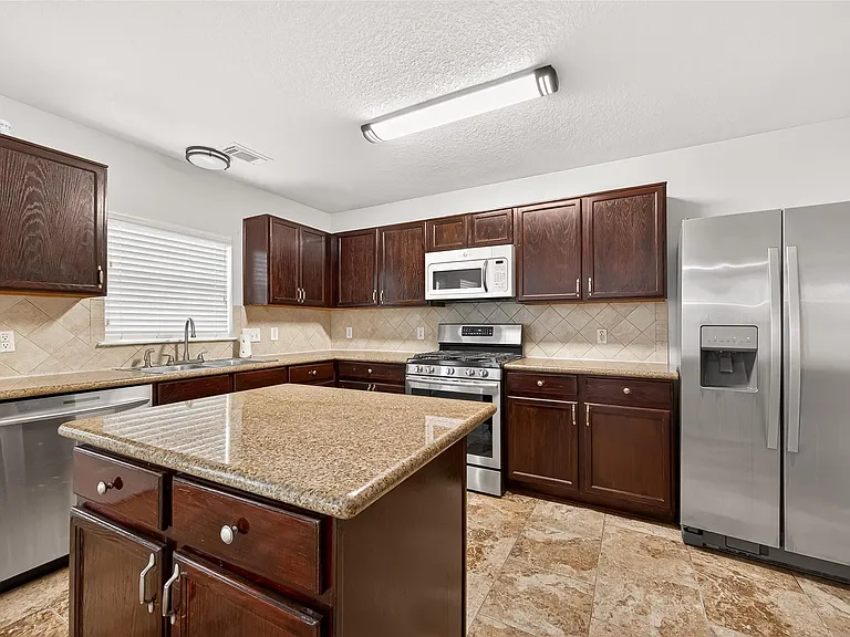 15007 Sugar Sands Dr — Photo 14