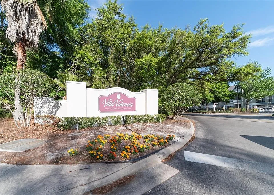 8124 Claire Ann Dr #305