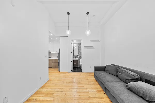 Rented by Vector New York, LLC | media 2