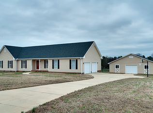 203 Bruce Meadow Rd, Simpsonville, SC 29681