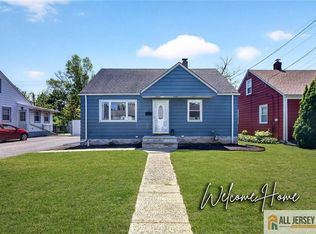37 Eberly Pl, Fords, NJ 08863