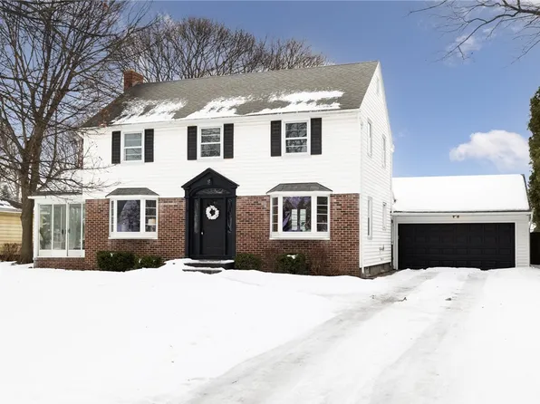 63 Apollo Dr, Rochester, NY 14626