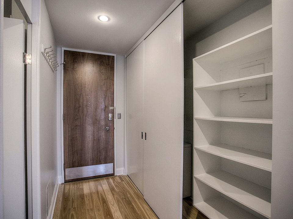 1st image of 3000 Farnam St #S5r