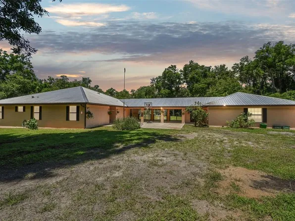 900 Braddock Rd, Enterprise, FL 32725