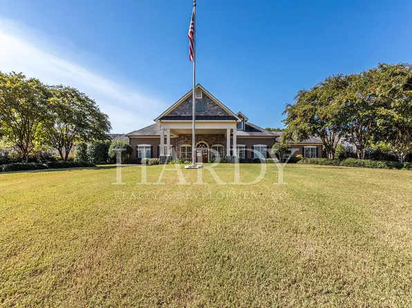 2310 Village Blvd SE, Rome, GA 30161