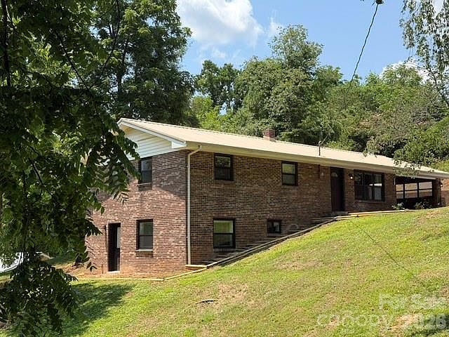 1st image of 170 Clifton Ave