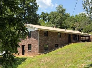 170 Clifton Ave, Bryson City, NC 28713