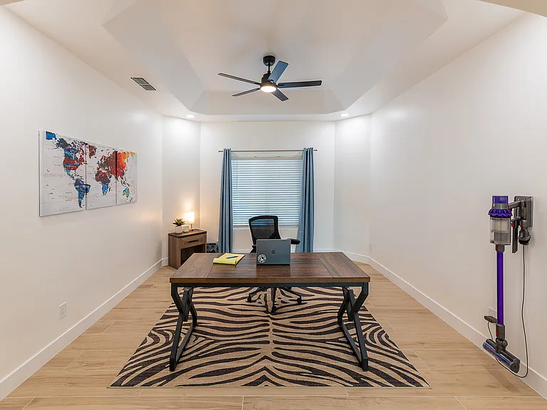 1710 E Queen Palm Dr — Photo 55