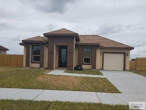 2nd image of 3214 Westgate Cir E