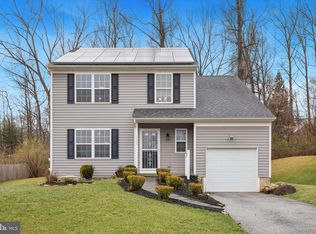 111 Burgundy Ln, Coatesville, PA 19320