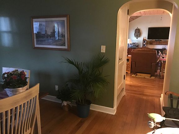 4th image of 601 Poplar Ave
