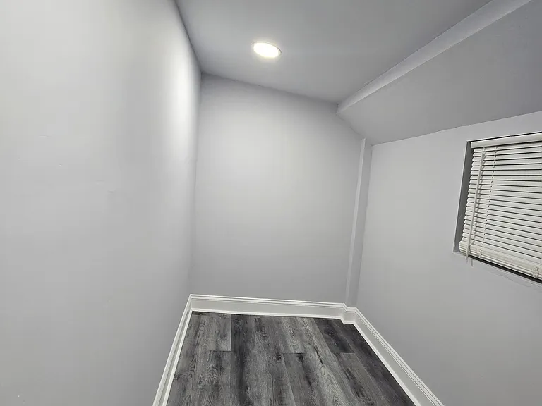2445 N Garnet St — Photo 10