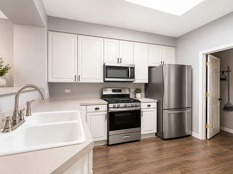 2917 Stockton Ct #2917 — Photo 3
