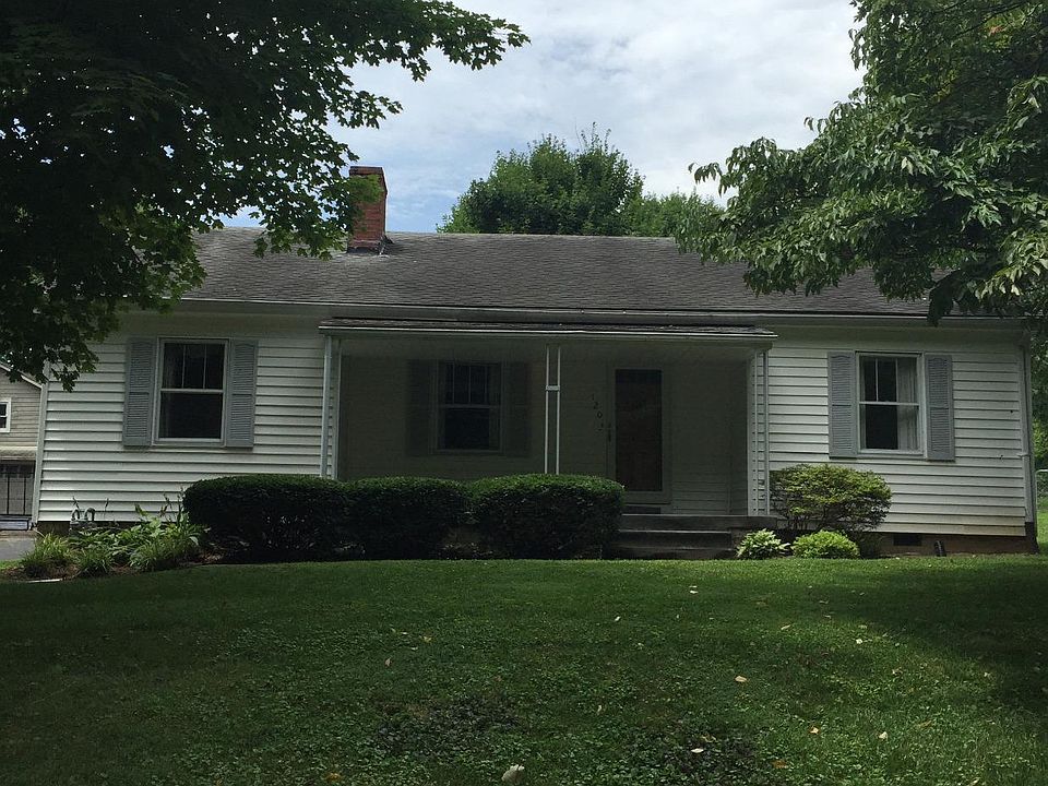 1st image of 120 Sherry Ln