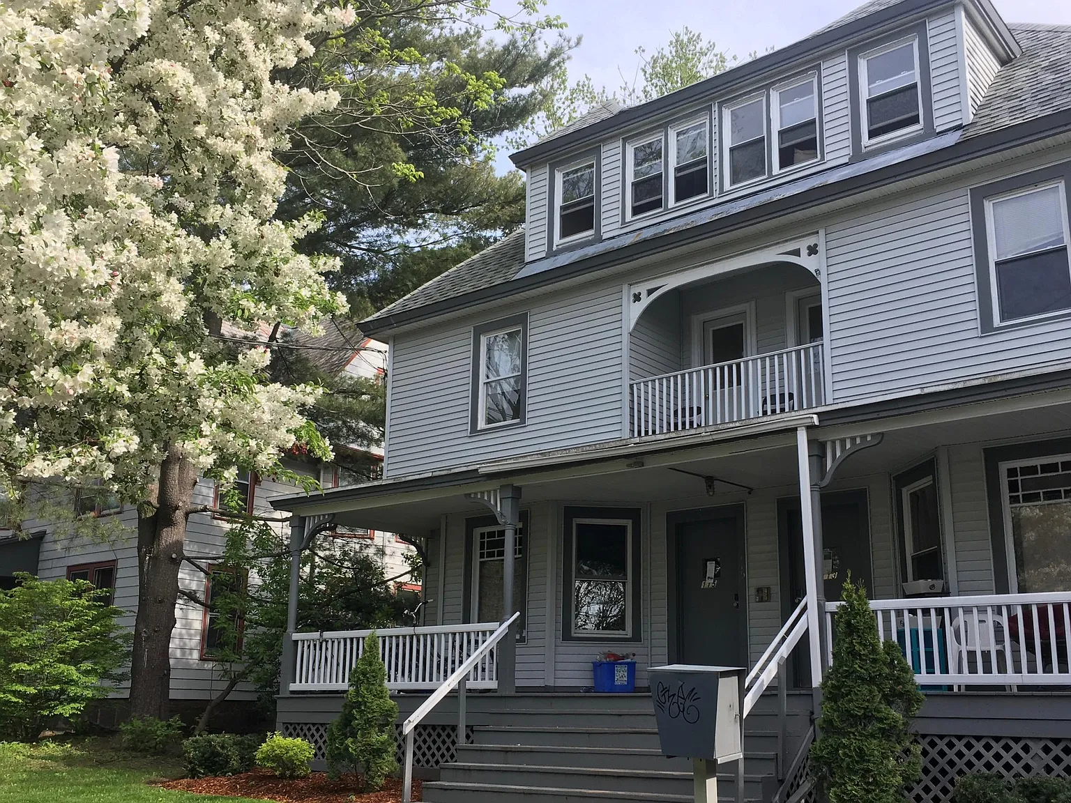 2 bed, $2,200 — Photo 1