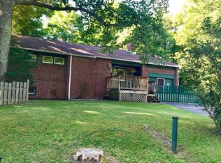 63 Trumbulls Corners Rd, Ithaca, NY 14850