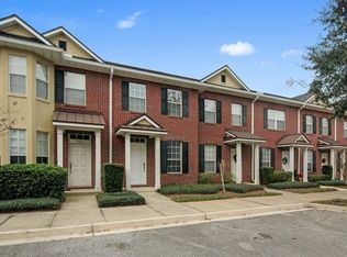 1514 Fieldview Dr, Jacksonville, FL 32225
