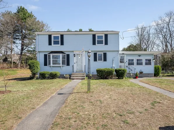 17 Roland Ave, Dracut, MA 01826