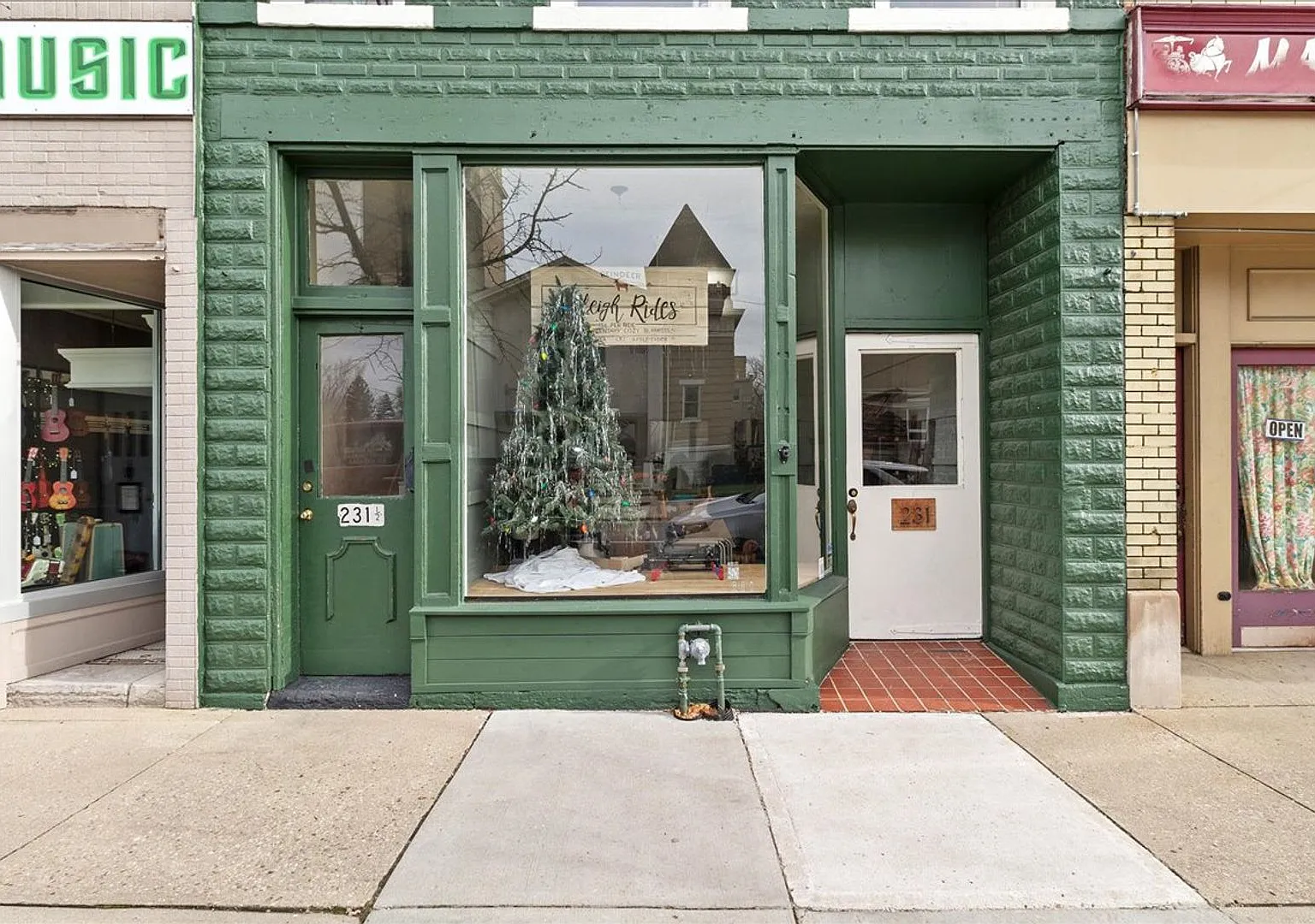231 1/2 N. Main St. — Photo 2