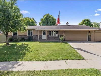 1813 Hollywood Blvd, Iowa City, IA, 52240