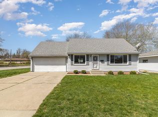 968 Shumway St S, Shakopee, MN 55379