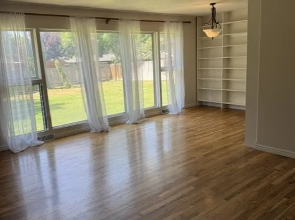 6015 W Chestnut Dr, Boise, ID 83704