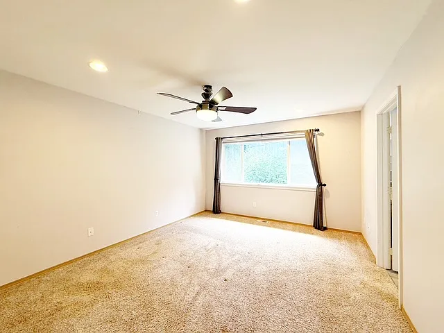 1059 NW Gladiola Ct — Photo 20