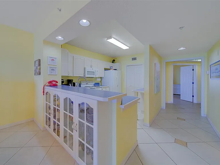 16450 Gulf Blvd #564 — Photo 6
