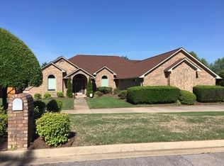 10904 Lansdown Ln, Fort Smith, AR 72908