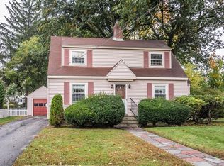 44 Frothingham St, Lowell, MA 01852