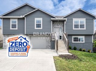 14337 Oakland Ct, Grandview, MO 64030