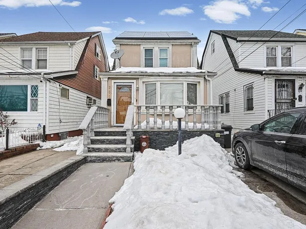 216-09 115th Rd, Cambria Heights, NY 11411