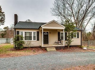 1203 Lineberry St, Ramseur, NC 27316