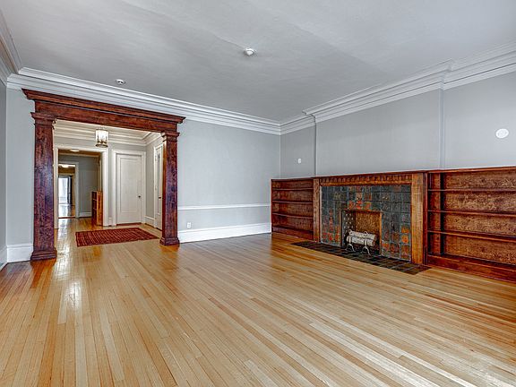 3rd image of 5436 S Hyde Park Blvd APT 1