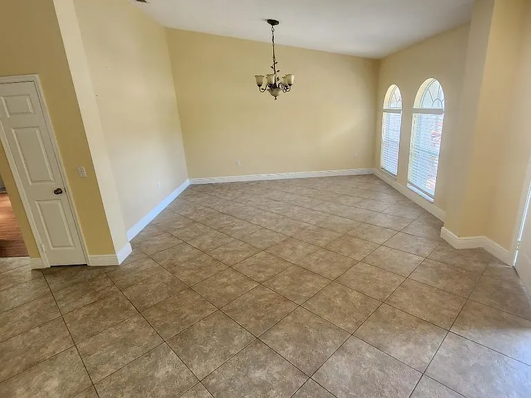 1353 Scattered Pines Pl — Photo 8