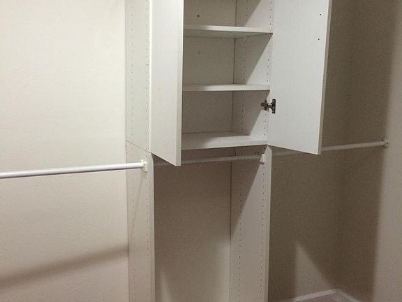 4th image of 18333 Hatteras St Unit 119