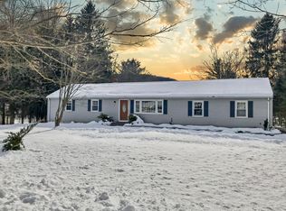 11 Wagon Wheel Rd, Durham, CT 06422