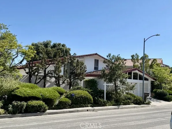 2653 Cordelia Rd, Los Angeles, CA 90049