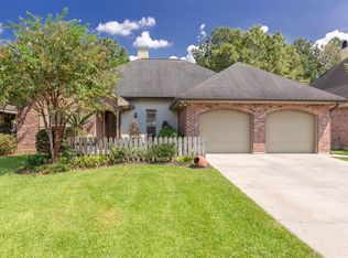 108 Rue Paon, Youngsville, LA 70592