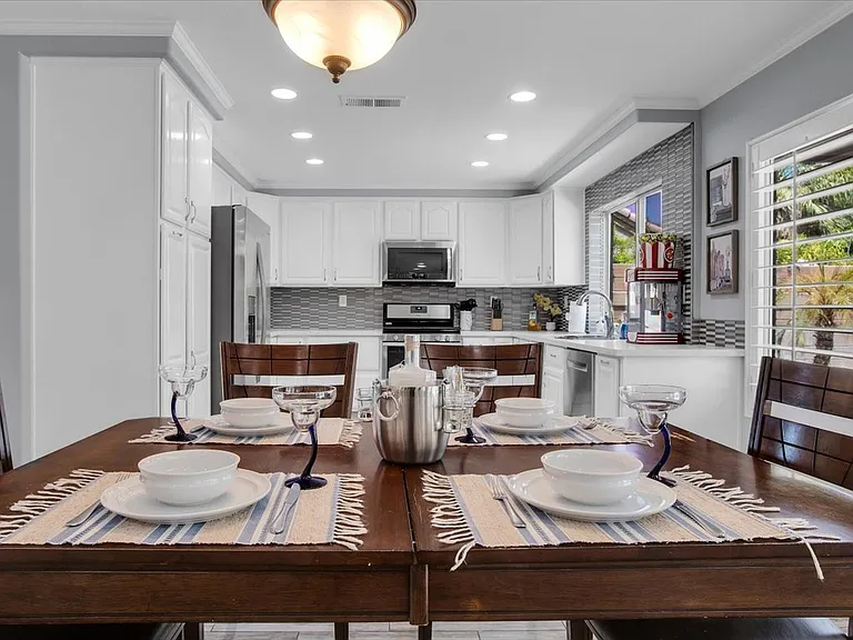 79320 Desert Wind Ct — Photo 24