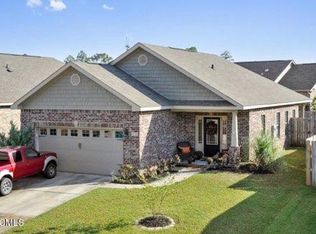 17116 Palm Ridge Dr, Diberville, MS 39540