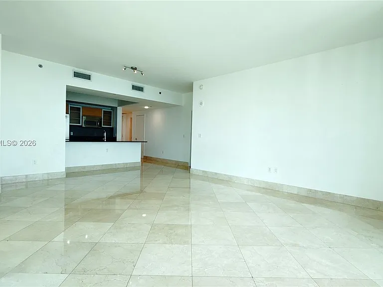950 Brickell Bay Dr #3411 — Photo 20
