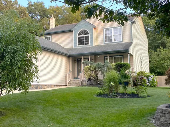 114 White Oak Dr, Egg Harbor Township, NJ 08234