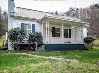 14476 Charleston Rd, Kenna, WV 25248