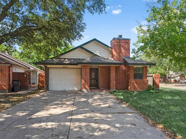 16102 Golden Sands Drive, Houston, TX 77095