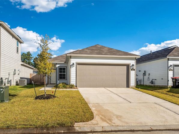 16215 Globetrotter Ct