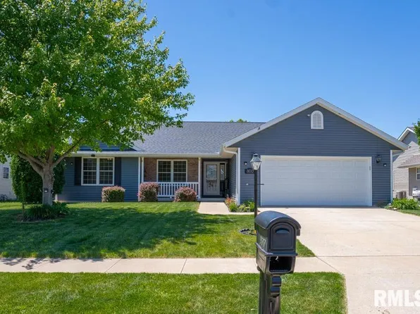 800 Anne St, Washington, IL 61571