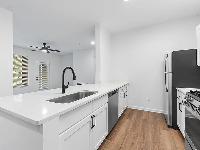 Avana Lexington — Photo 15