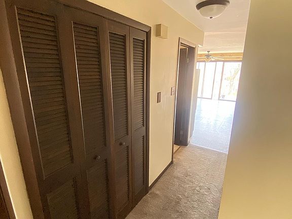 2nd image of 309 Crandon Ave #2